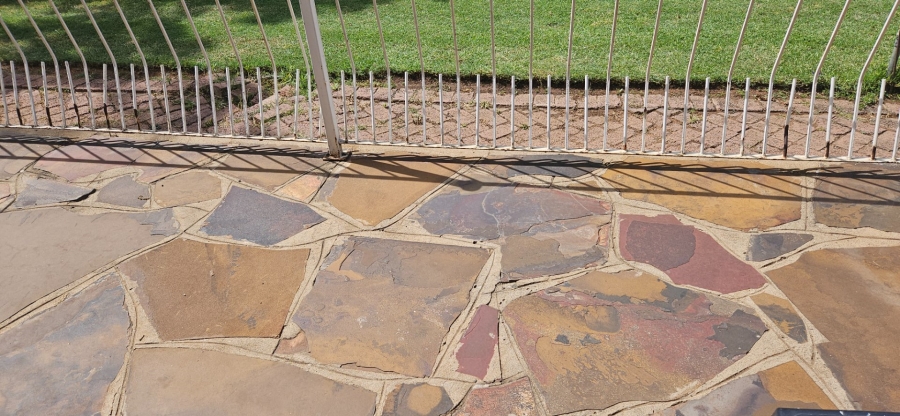 5 Bedroom Property for Sale in Universitas Free State